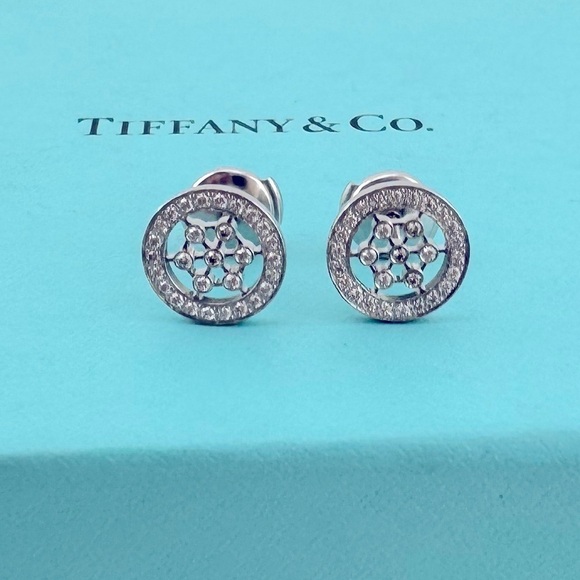 RARE Tiffany & Co. Voile Diamond Earrings in Platinum - Picture 1 of 5